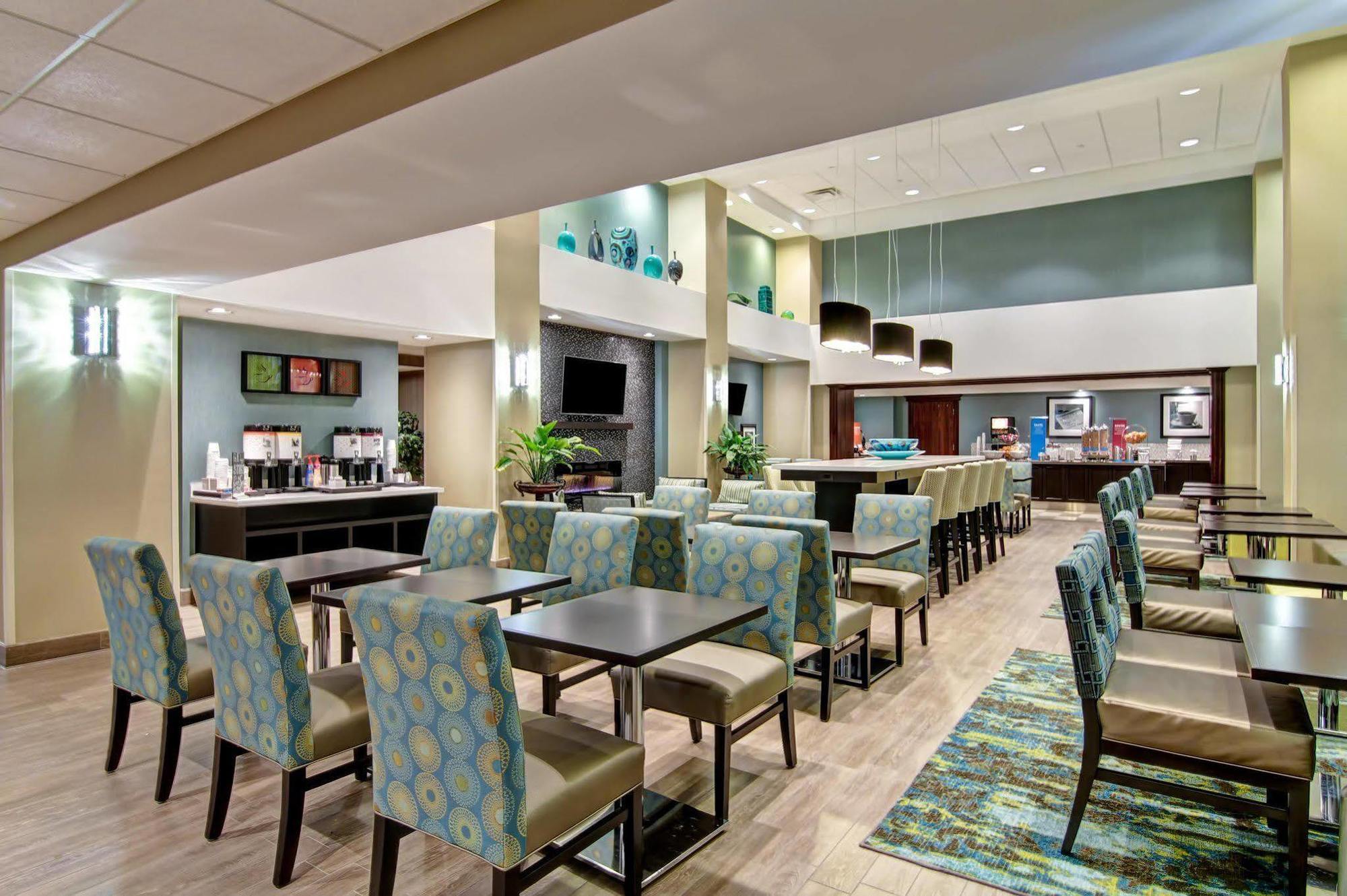 Hampton Sudbury, Ontario 3*